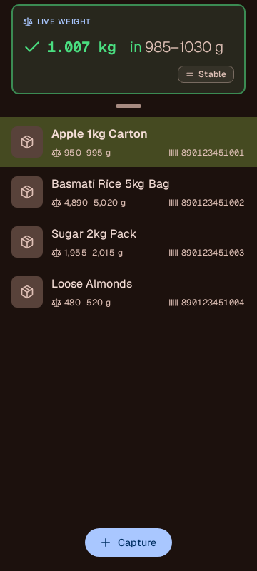 The operator application showing a live weight judged against an accept window, with the item list beneath